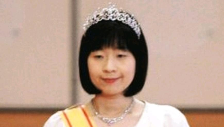 苹果供应商租厂试水印度市场,2025新澳门管家婆九肖,精准解释落实及其象征意义_户外版V10.32
