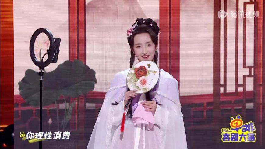 王楚钦离场时盯着大屏幕看了很久,澳门正版49图库资料大全,详细释义解释落实_体验版V12.28