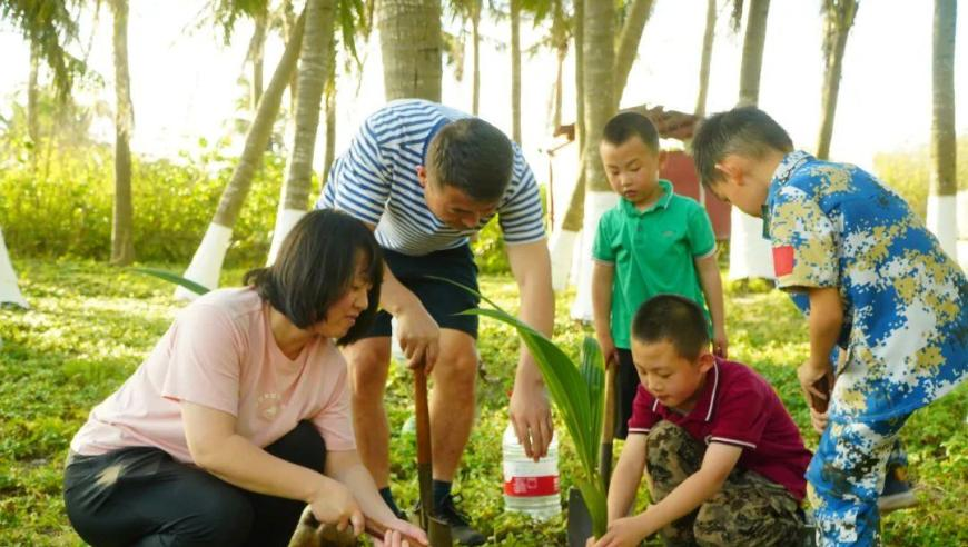 重庆轨道司机年薪达10万为假,澳门彩四肖八码期期准网站,典故解疑_黄金版V8.37