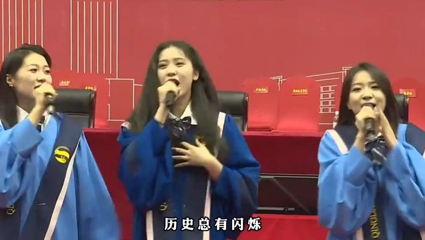 新澳2025年一肖一马中特,王楚钦战胜梁靖崑夺冠,国产化作答解释落实_纪念版V8.74